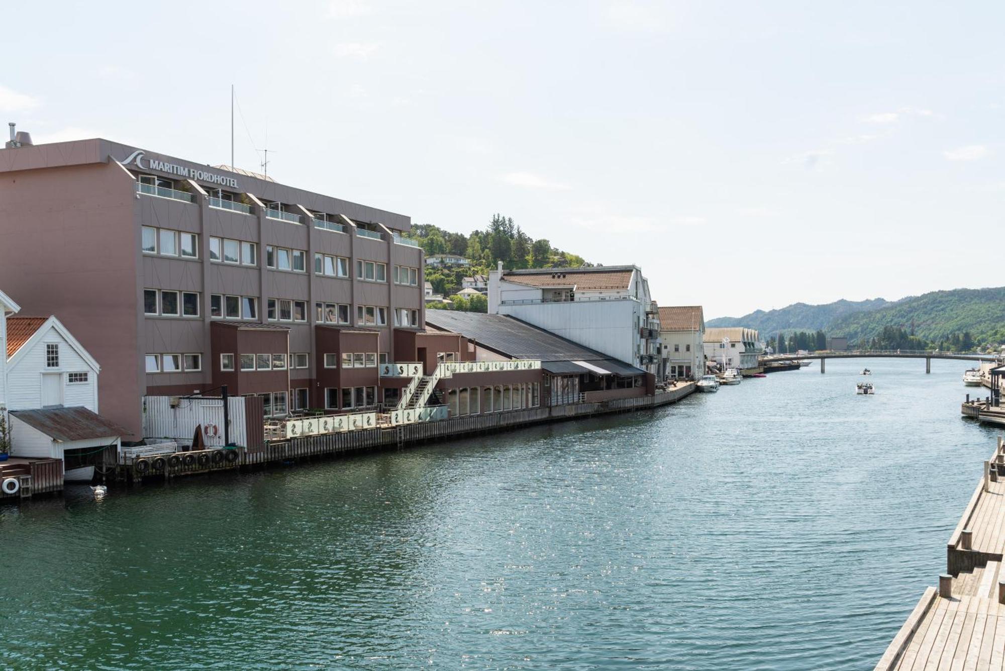 Maritim Fjordhotel Flekkefjord Exterior foto